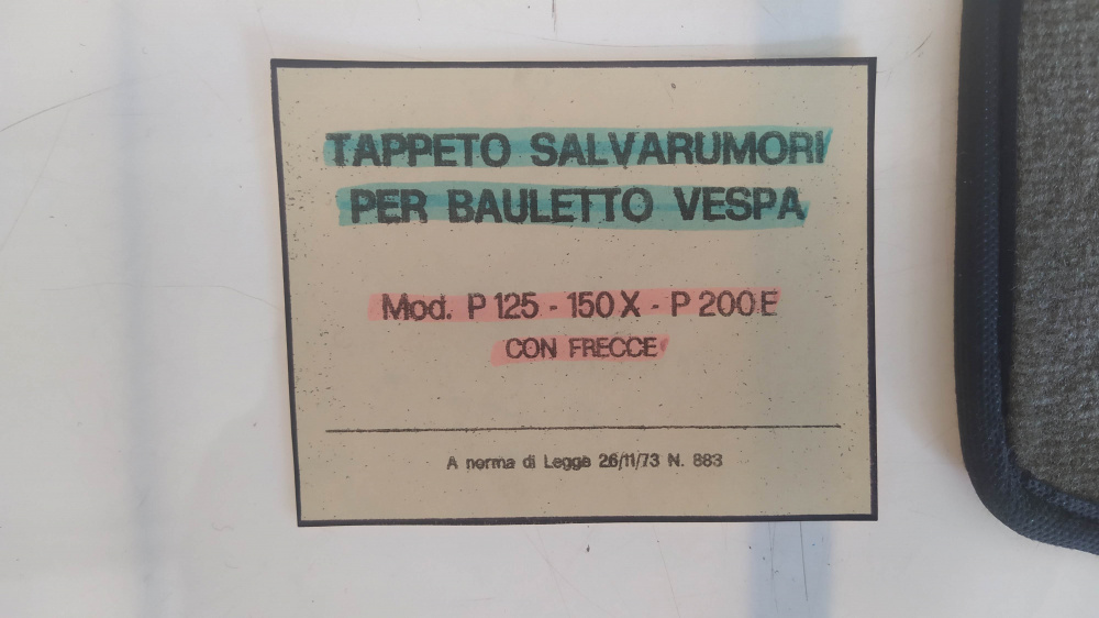 tappetino superiore marrone salvarumori per bauletto vespa p125 - 150x - p200e