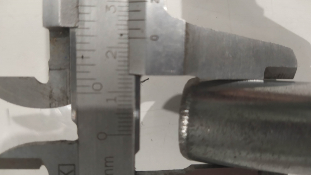 coppia semimanubri dritti per moto epoca diametro 25 - 1 manubrio ha della ruggine -