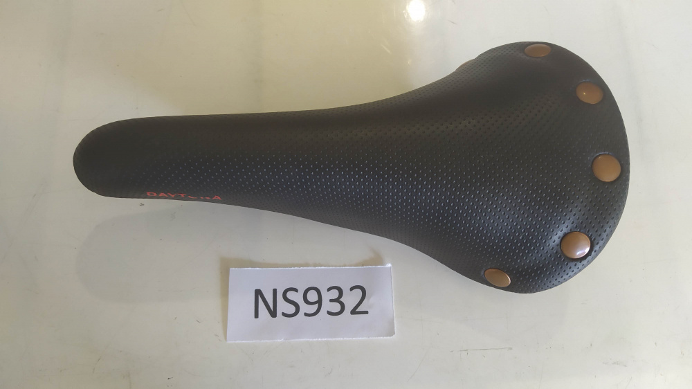 sella usata come nuova daytona per ciclo corsa