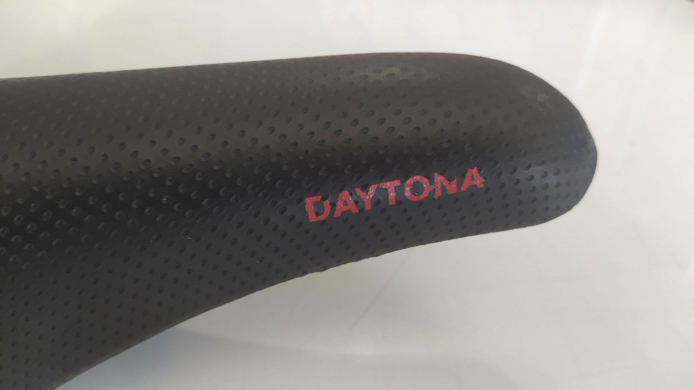 sella usata come nuova daytona per ciclo corsa