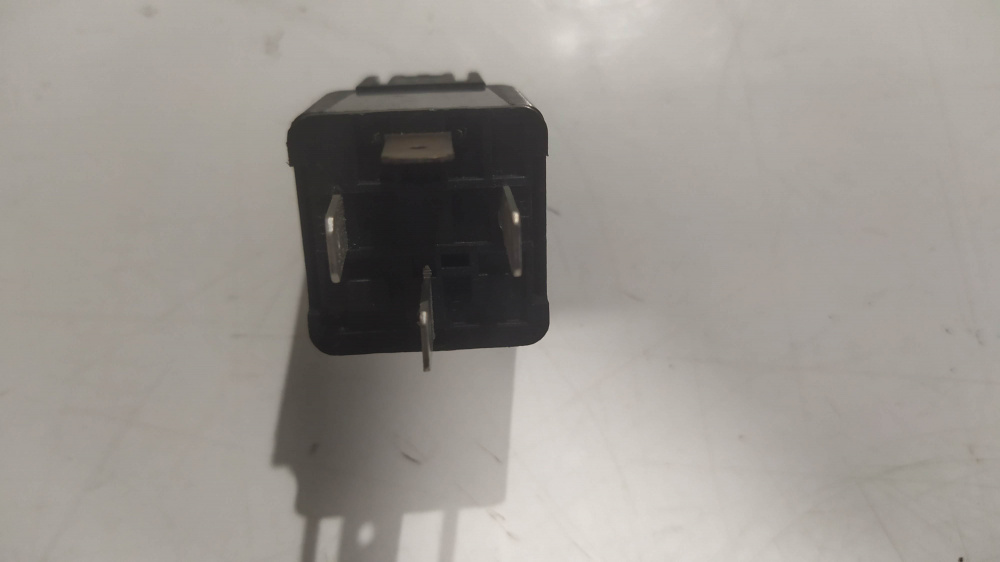 rele hella 12v 30a - 4ra 003 510-08