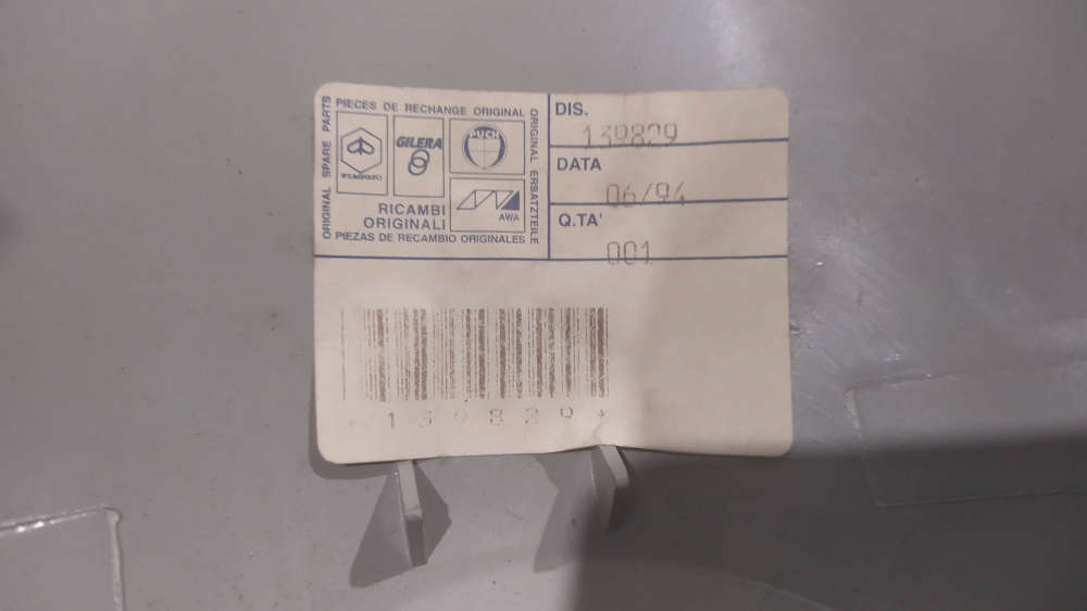 mascherina coprimanubrio originale piaggio vespa px primo tipo
