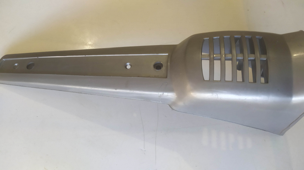 mascherina anteriore originale piaggo vespa 50 special - et3