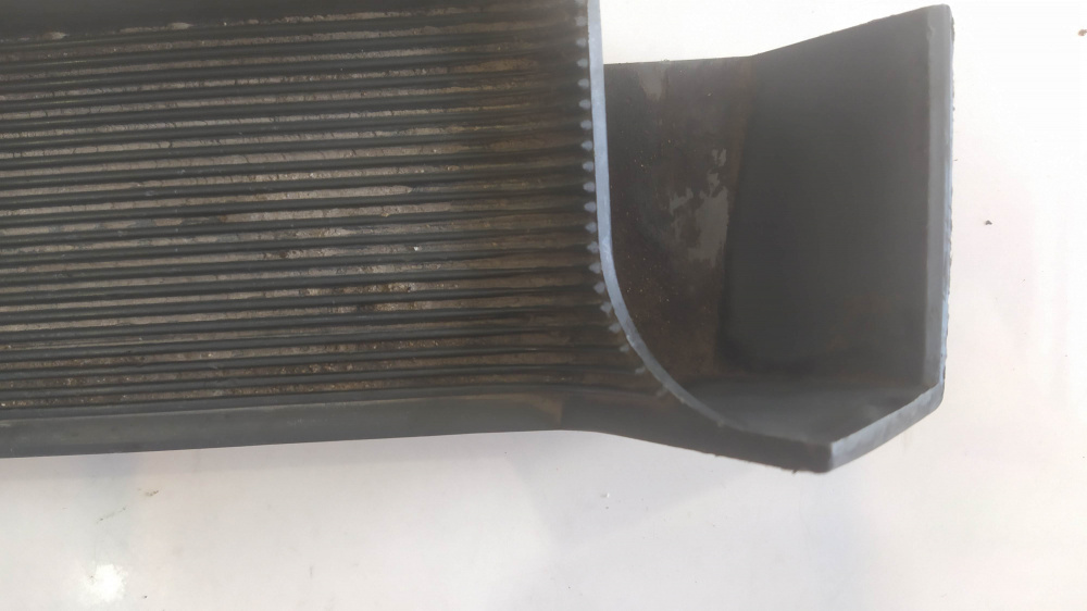 tappetino usato destro piaggio superbravo