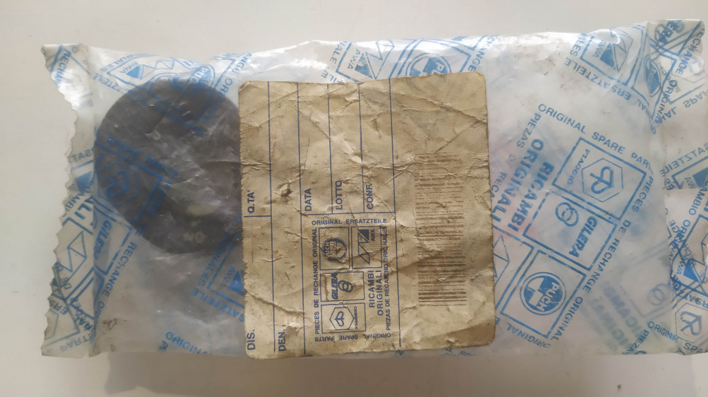 corpo serratura originale piaggio vespa hp - free