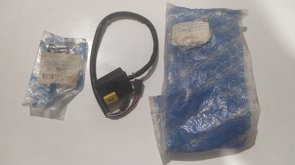 commutatore frecce originale piaggio vespa fl