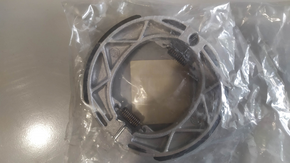 coppia ganasce freno post. 25x140 vari modelli aprilia - piaggio - gilera