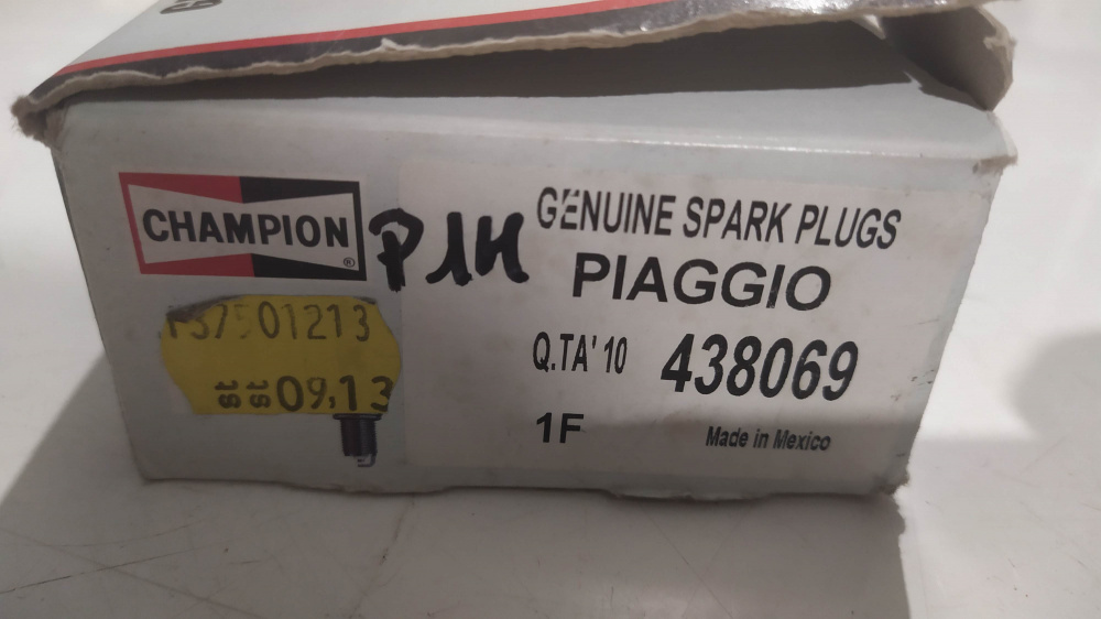 lotto 9 candele piaggio 438069 - champion p1m