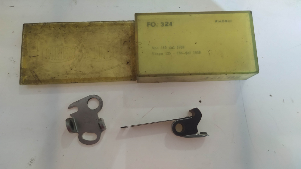 puntine epoca piaggio fo 324 ape 150 ´59 - vespa 125/150 ´59