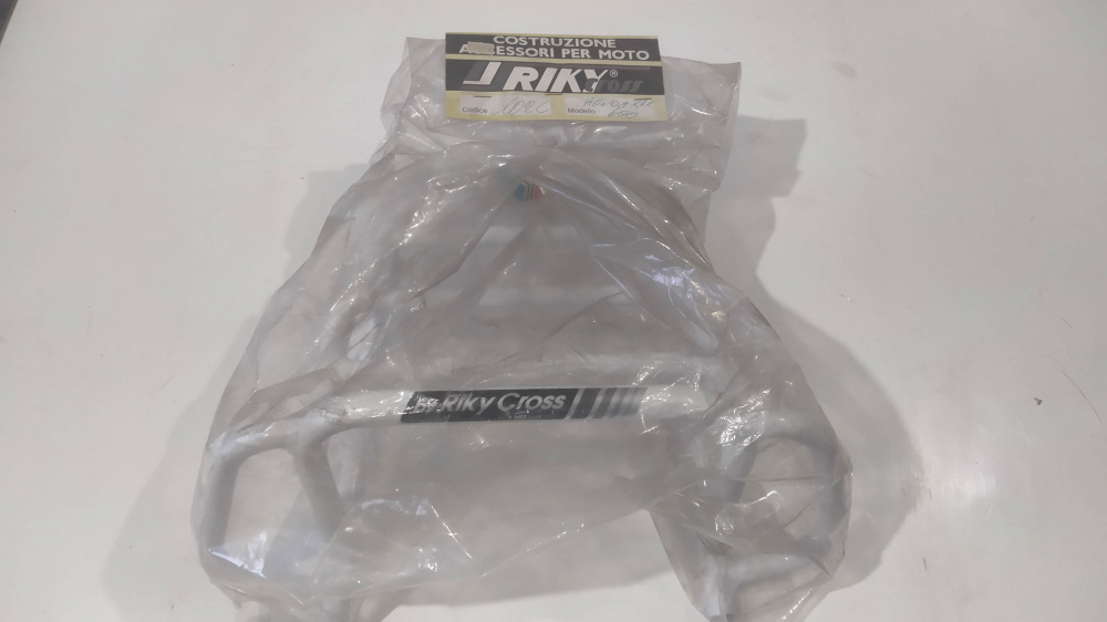 portapacchi marca riky cross honda xrr 600