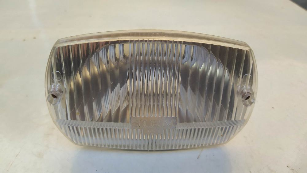 faro anteriore originale siem 7031 con cornice non originale piaggio vespa special